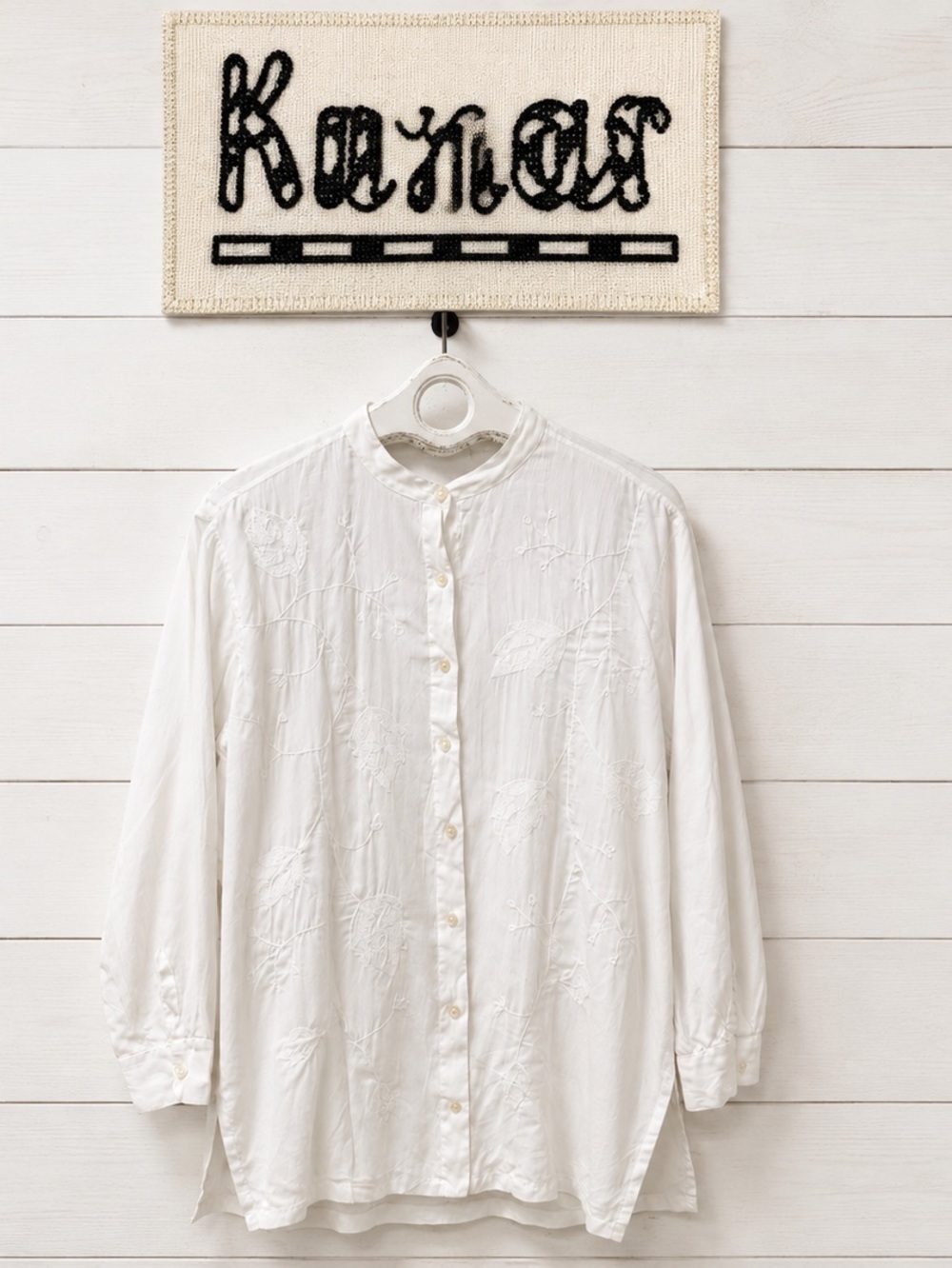 Kumar Embroidered Tunic Blouse – White – Size XL